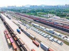 <strong>不少无锡的中小纺织服装</strong>