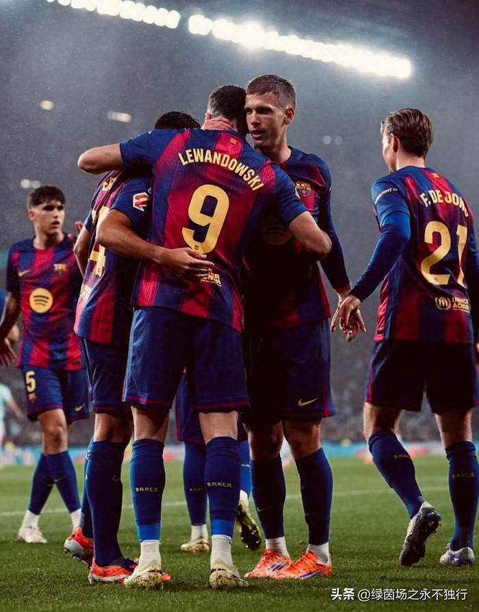 巴萨右后卫孔德引英超三强争夺 转会费或降至