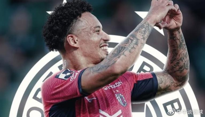 申花双星伤退替补迎爆发机会 国足主帅考察新面